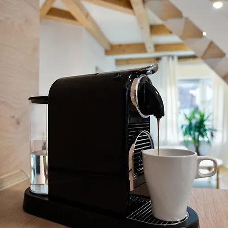 Karibu Nyumbani - Tolle Maisonette-wohnung Mit Arbeitsplatz Und Balkon דירה *