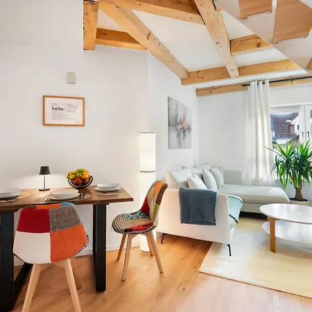 Karibu Nyumbani - Tolle Maisonette-wohnung Mit Arbeitsplatz Und Balkon Apartamento