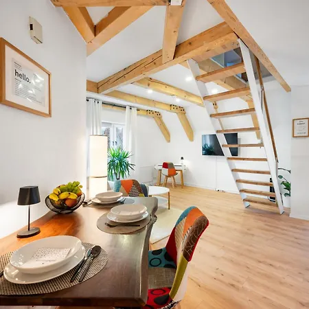 Karibu Nyumbani - Tolle Maisonette-wohnung Mit Arbeitsplatz Und Balkon